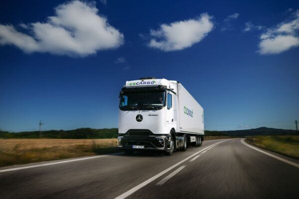 Řidič/ka sk. C+E (40.000 Kč – 52.000 Kč čistého, náborový příspěvek: 20.000 Kč)